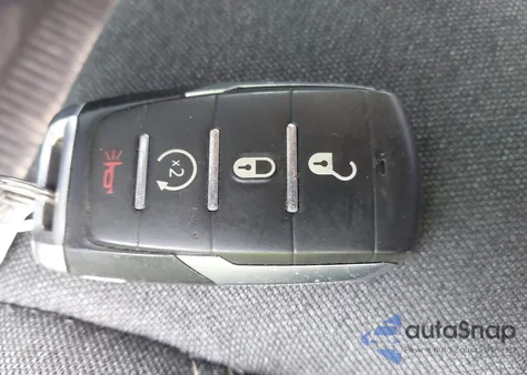 2019 Ram 1500 Big Horn/Lone Star 4X4 5'7 Box from USA, damaged, VIN 1C6SRFFT6KN687582